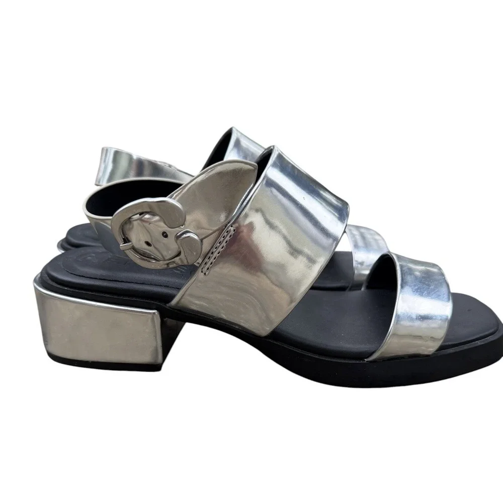 Aerosoles Dove Sandals 8.5M Silver Metallic Mirror Block Heel Buckle Comfort